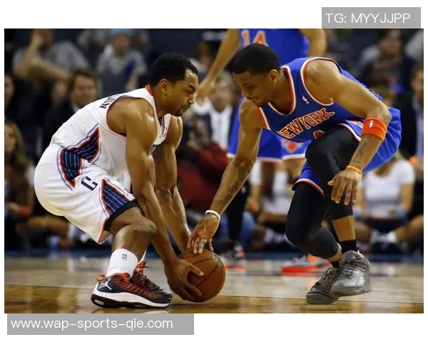 尼克斯与山猫精彩对决录像回放全场集锦分析与精彩瞬间回顾 尼克斯与山猫精彩对决录像回放全场集锦分析与精彩瞬间回顾